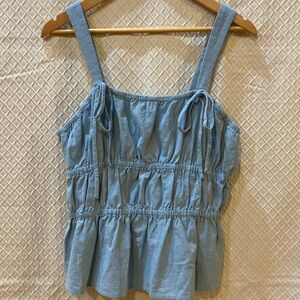 Universal Thread Blue Sleeveless Top. Stretchy, bows. Powder blue. Medium.